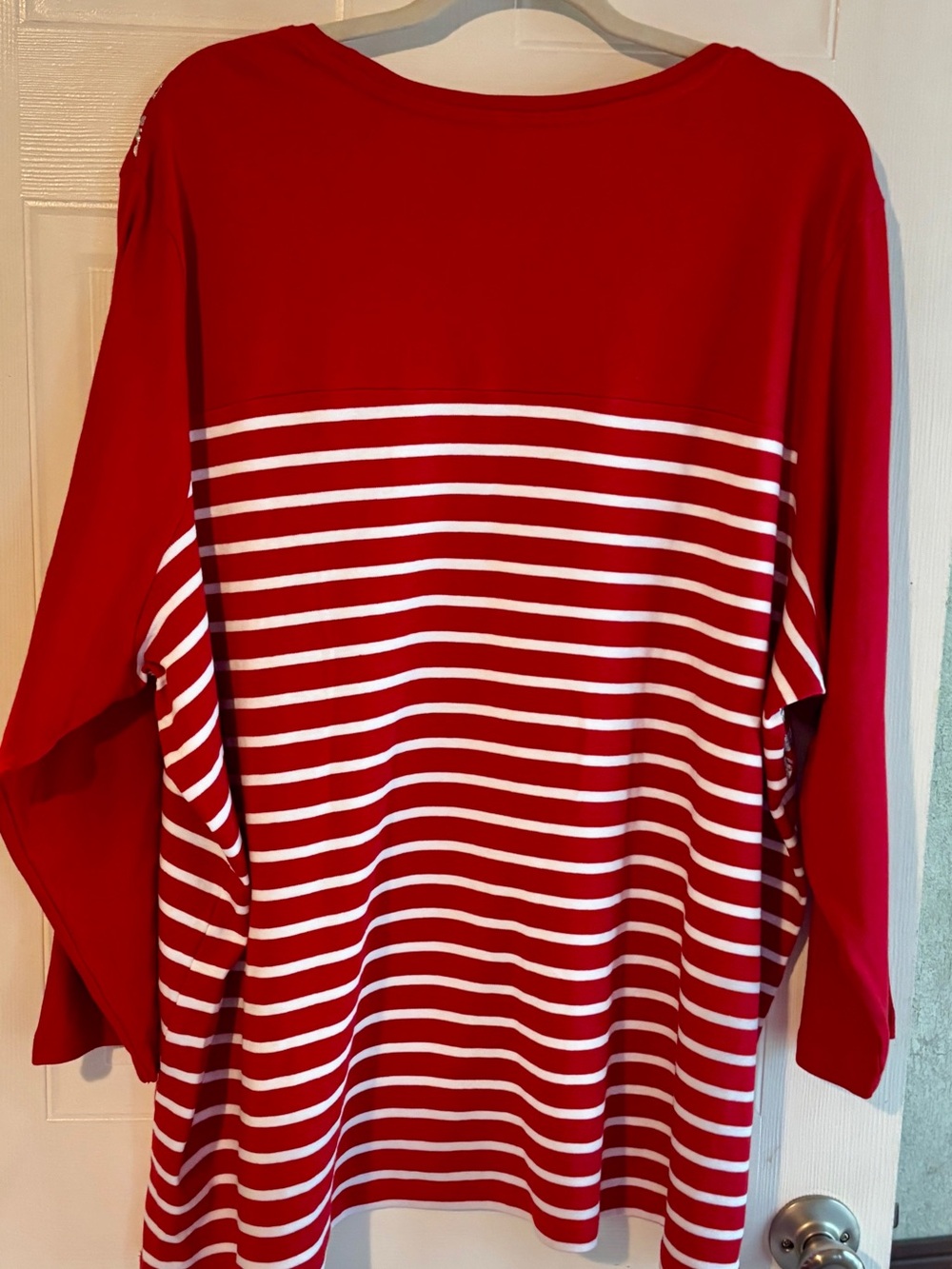 NWT Kim Rogers Perfectly Soft Christmas Snowflake Top 4X Red Silver Glitter - Picture 3 of 8